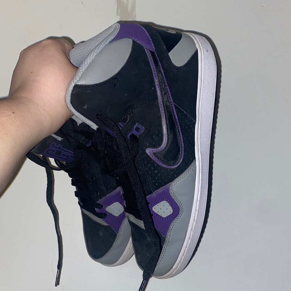 Black and Purple high top force  Sneakers